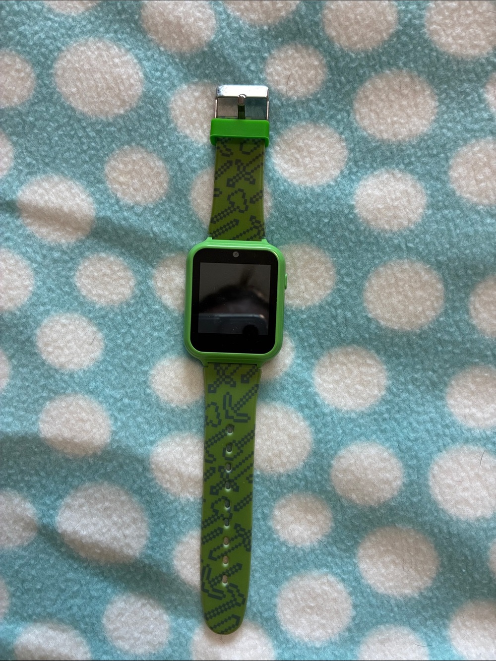 Green Kids Smartwatch - Bright Green Silicone Wearable